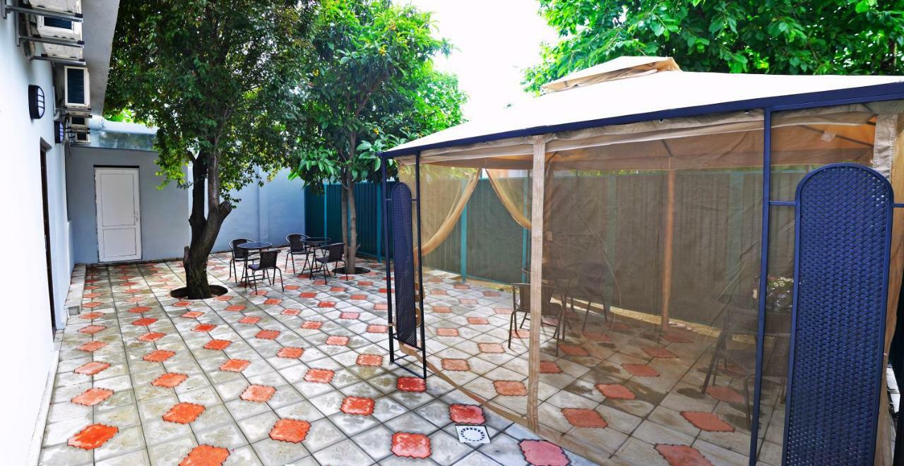 Hotel Garden Tbilisi Exterior photo